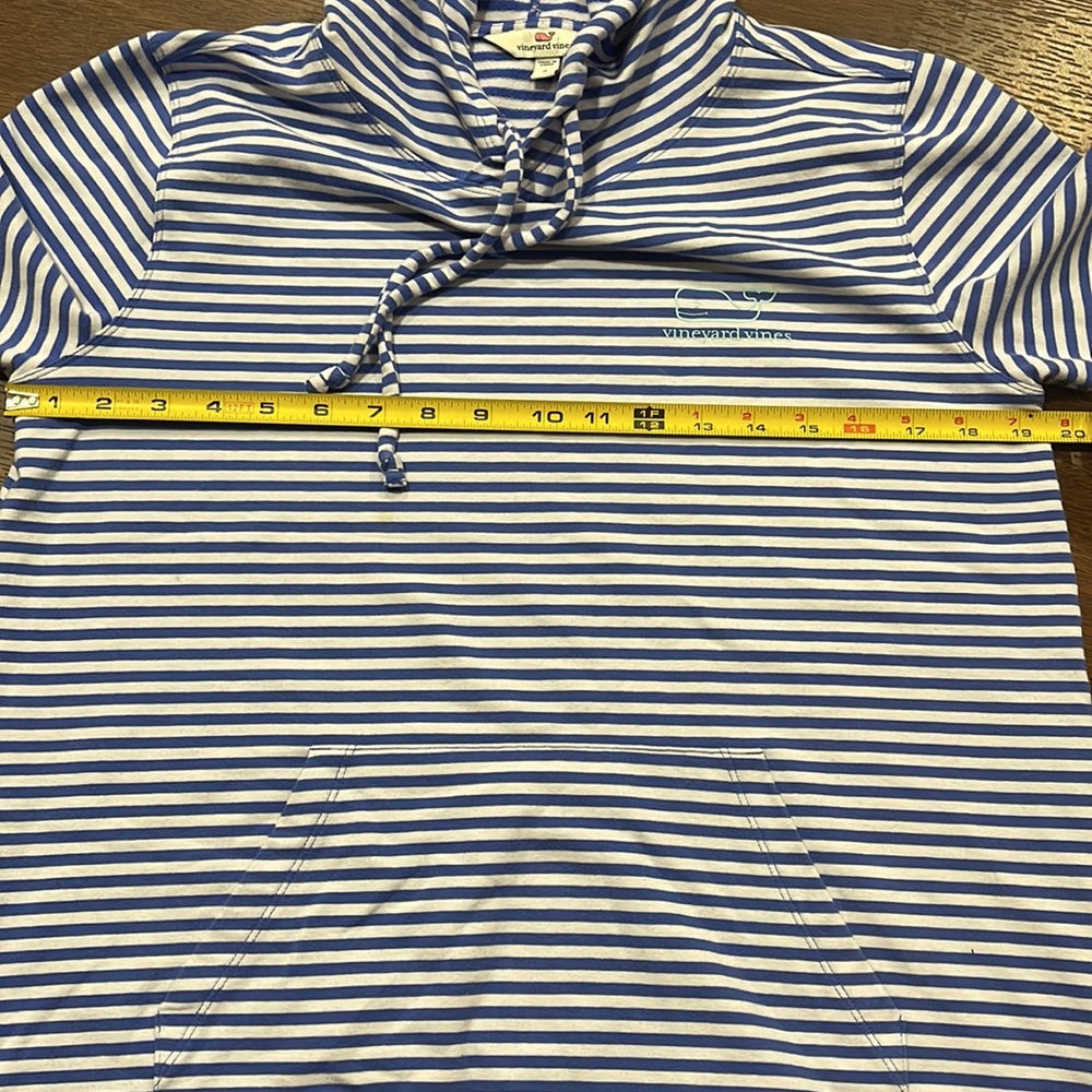 Vineyard vines hoodie - Picture 5 of 9
